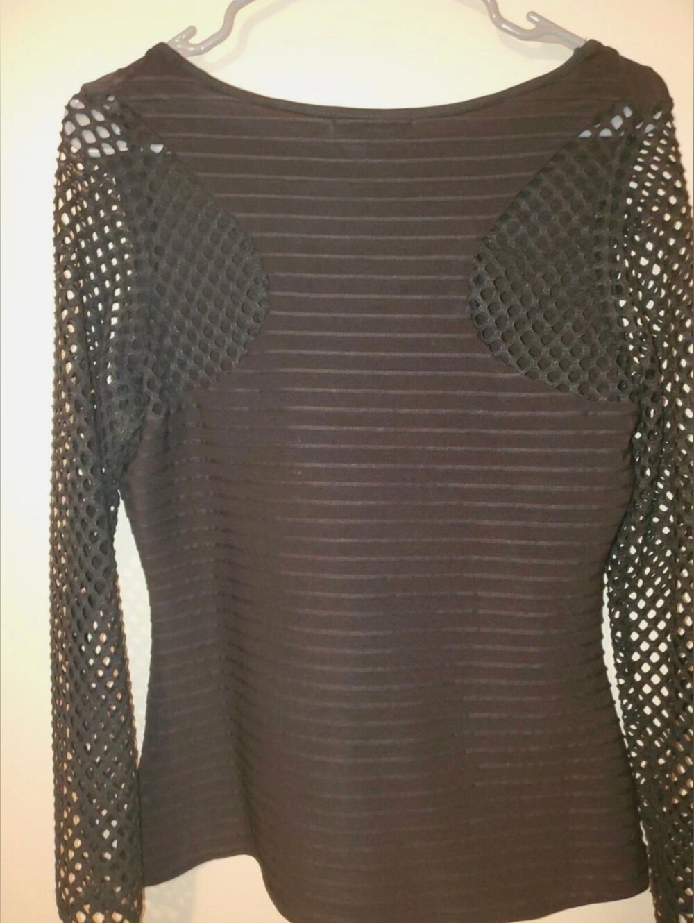 Fancycube NWT Fishnet Top - Picture 3 of 6